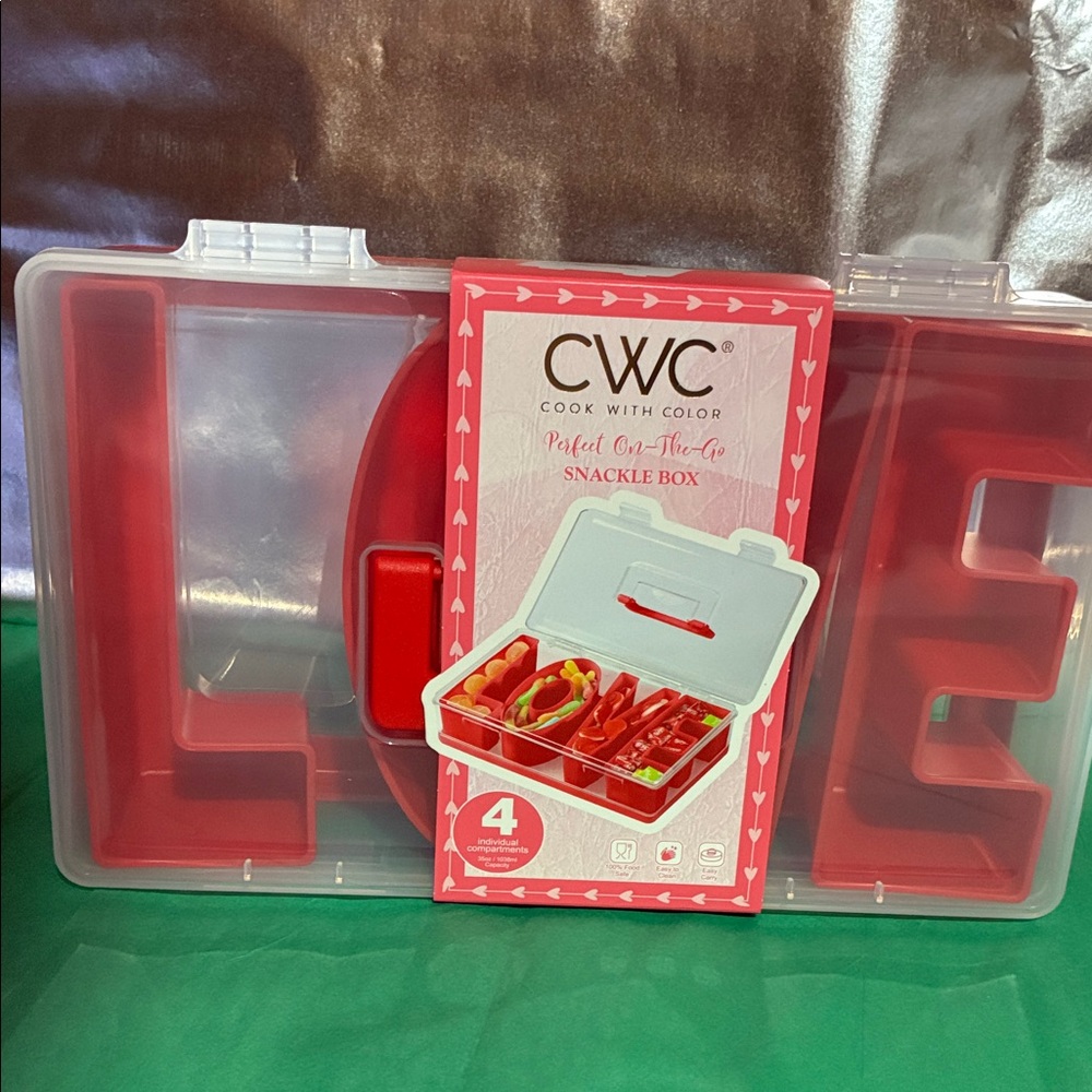 CWC Red Snackle Box